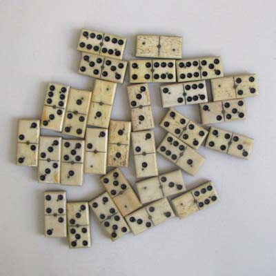 Domino - Spielsteine, Elfenbein oder Horn, Holz