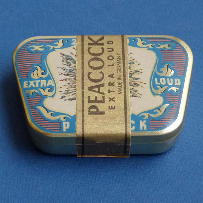 Peacock, Grammophon - Nadeldose, befüllt