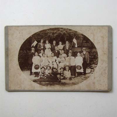 Menschengruppe, alte Fotografie, um 1900