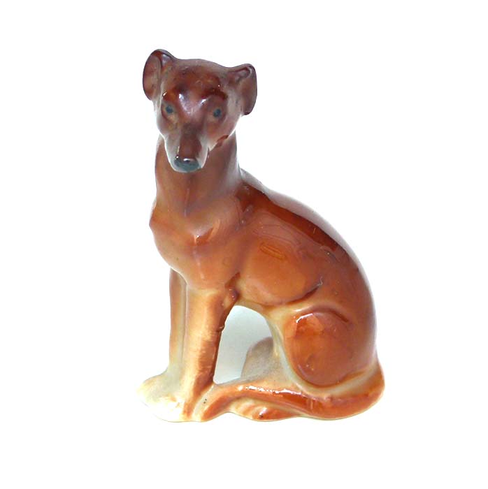 Hund, sehr kleine Figur, Porzellan