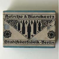 Heintze & Blanckerts, Schreibfedern-Schachtel